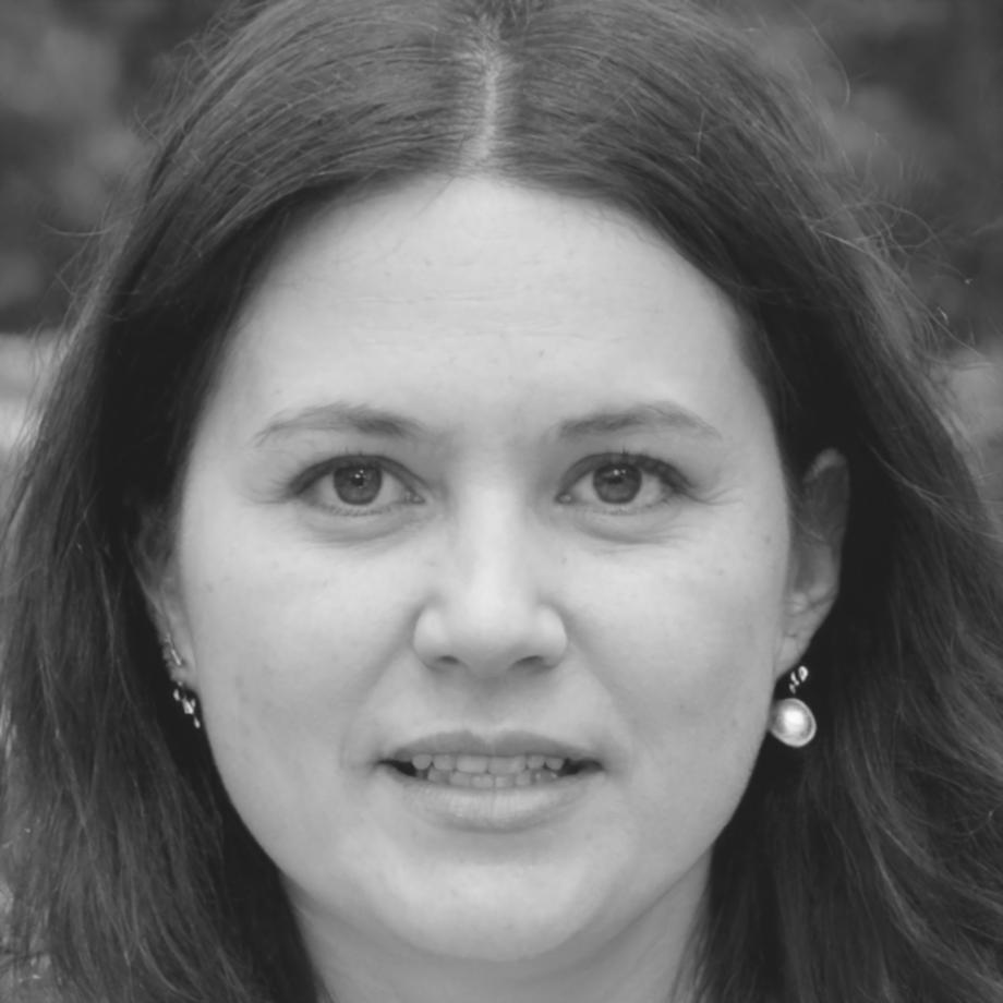 Esperanza Villanueva, directora financiera